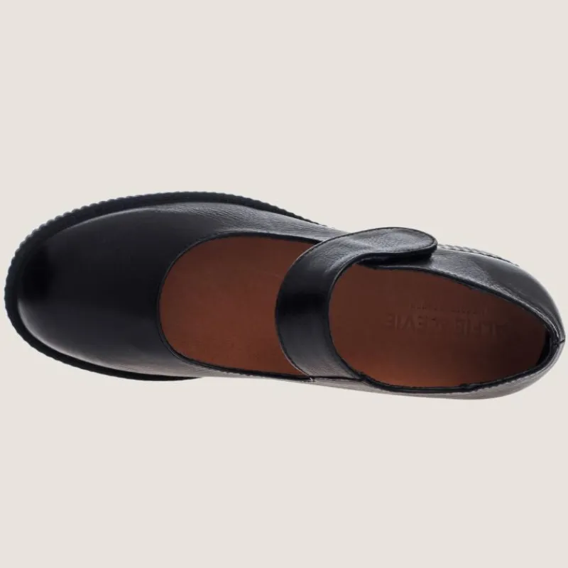 alfie_and_evie_cynthia_he_2.webp Cynthia Heel | Alfie and Evie Fashion