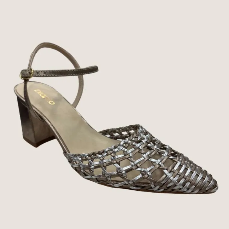 Debra Heel | Brazilio Hot
