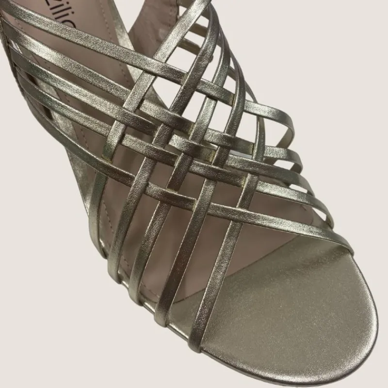 Sadie Heel | Brazilio Hot