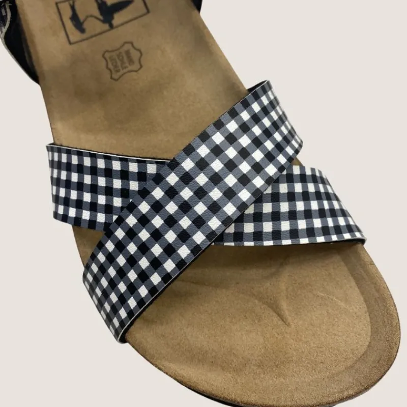 byron_bay_rose_sandal_2.webp Rose Sandal | Byron Bay Sale