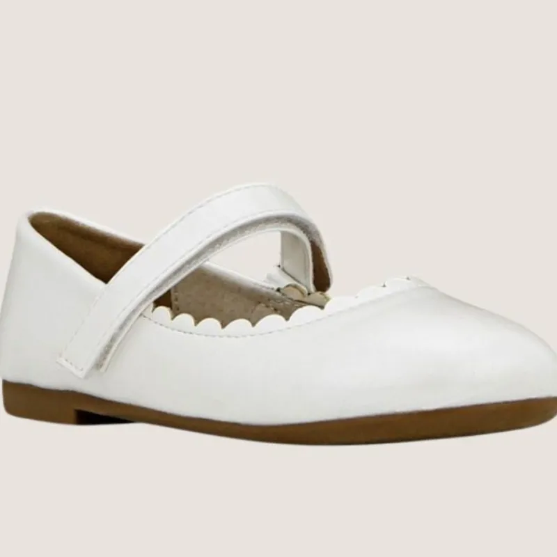 Roxie Kids Dress Shoe | Grosby New