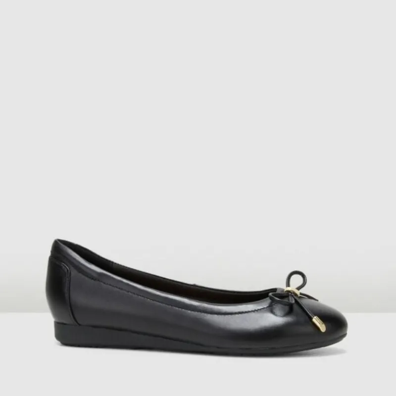 hush_puppies_the_ballet_f_2.webp The Ballet Flat | Hush Puppies Outlet