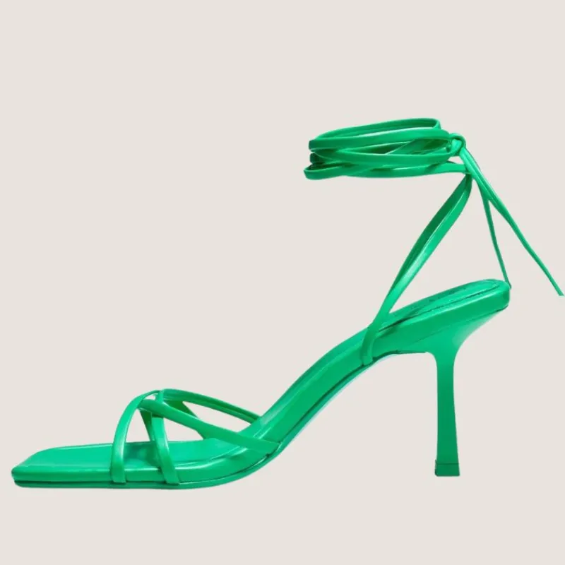 therapy_diaz_heels_3.webp Diaz Heels | Therapy Outlet