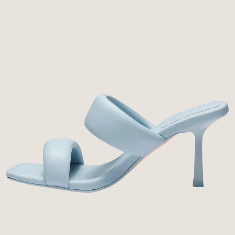 therapy_dolla_heels_3-1.webp Dolla Heels | Therapy Online