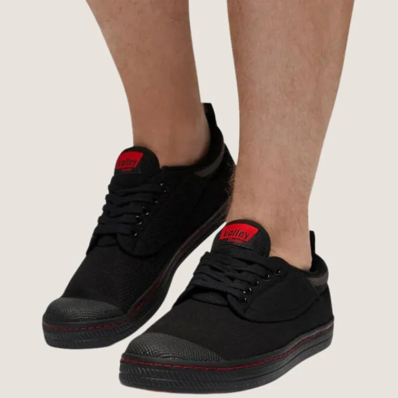 Classic Canvas Shoe | Volley Fashion